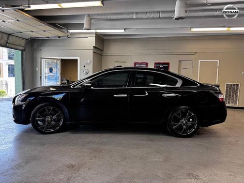 2014 Nissan Maxima SV