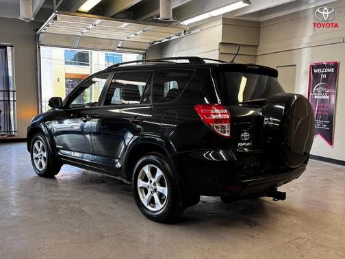 2011 Toyota RAV4 Limited