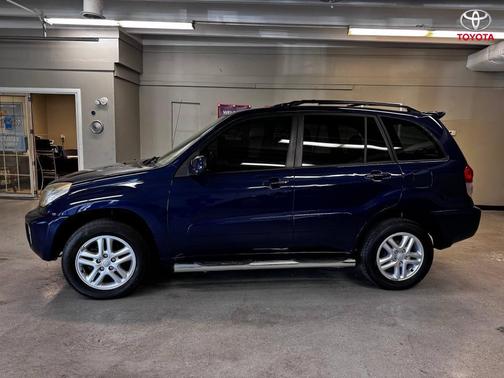 2002 Toyota RAV4 Base