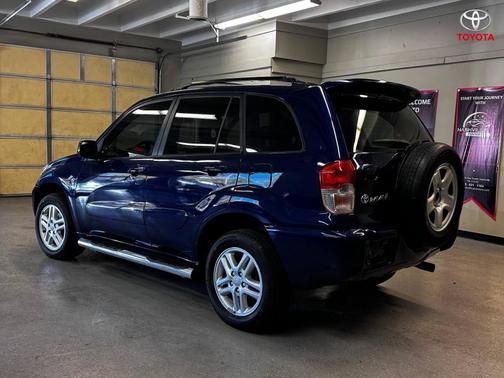 2002 Toyota RAV4 Base