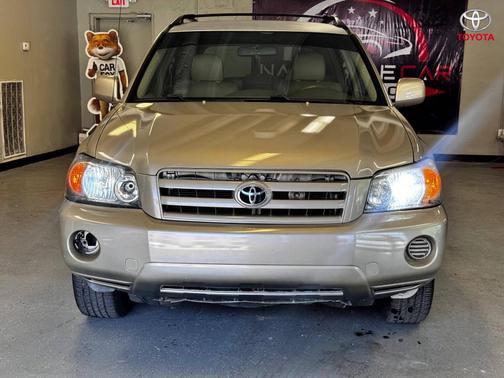2006 Toyota Highlander Base