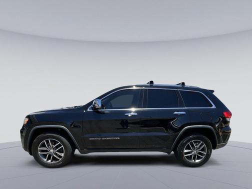 Diamond Black Crystal Pearlcoat 2017 Jeep Grand Cherokee Limited