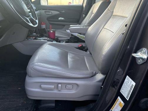 2022 Honda Pilot AWD Elite