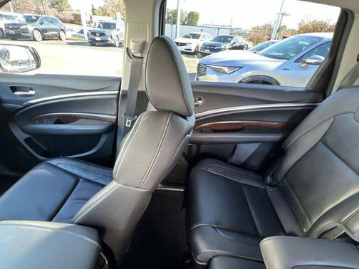 2017 Acura MDX 3.5L w/Technology Package