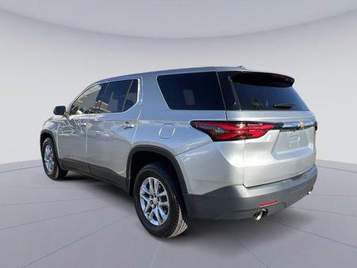 2022 Chevrolet Traverse LS
