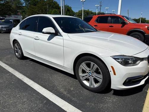 Alpine White 2017 BMW 330 330i