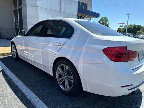 Alpine White 2017 BMW 330 330i