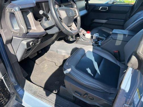 AZURE GRAY MET TRI-COAT 2023 Ford Bronco Outer Banks