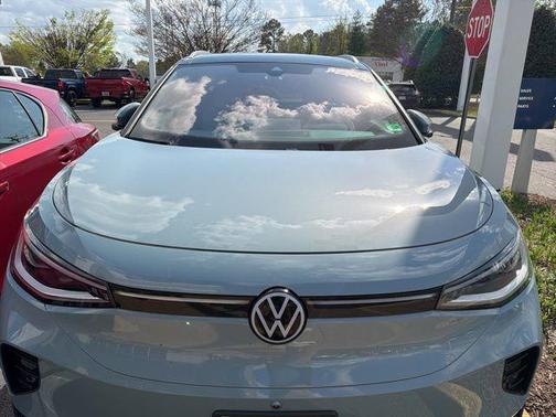 2023 Volkswagen ID.4 Pro S Plus