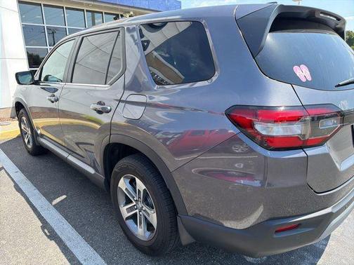 Modern Steel Metallic 2023 Honda Pilot 2WD EX-L 8 Passenger