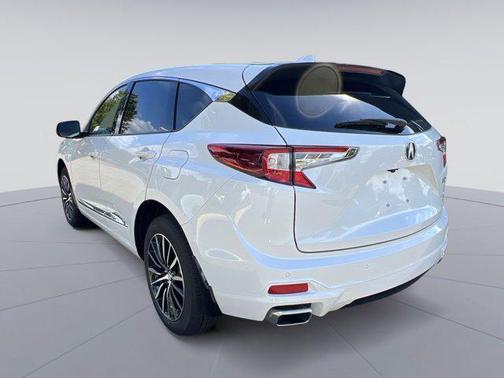 2025 Acura RDX Advance Package