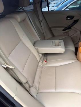 Crystal Black Pearl 2017 Acura RDX Technology Package