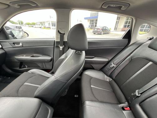 Platinum Graphite 2019 Kia Optima S