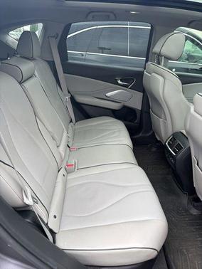 Modern Steel Metallic 2019 Acura RDX Advance Package