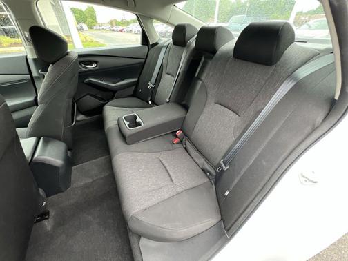Platinum White Pearl 2023 Honda Accord LX 1.5T