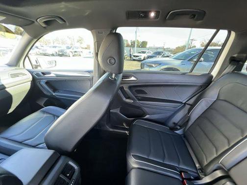 2020 Volkswagen Tiguan 2.0T SEL R-Line 4MOTION