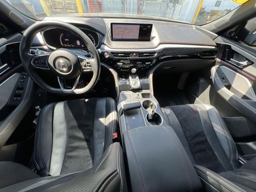 Majestic Black Pearl 2024 Acura MDX A-SPEC