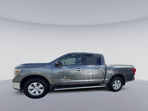 2019 Nissan Titan SV