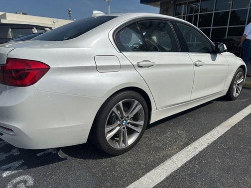 2017 BMW 330 330i