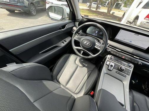 Typhoon Silver 2025 Hyundai PALISADE SEL