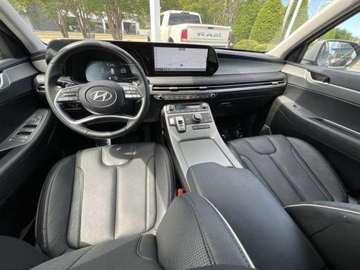 Typhoon Silver 2025 Hyundai PALISADE SEL
