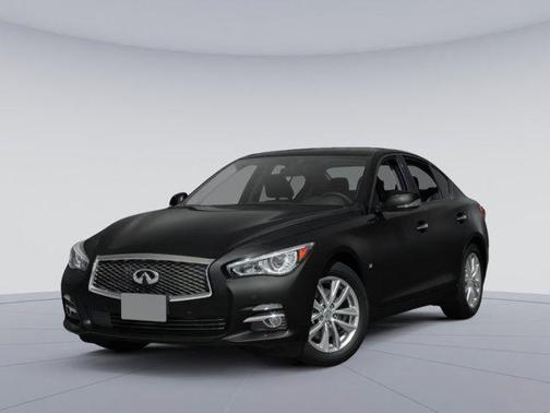 2015 INFINITI Q50 Base