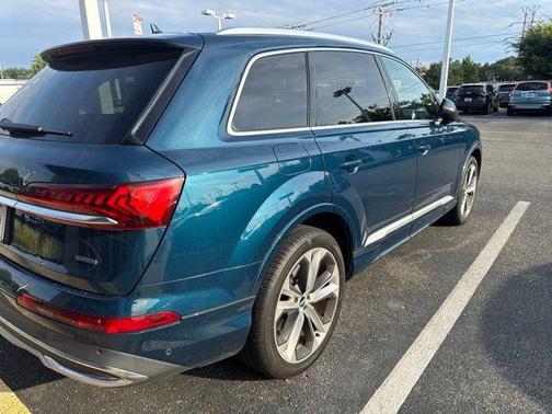 Galaxy Blue Metallic 2021 Audi Q7 55 Premium Plus