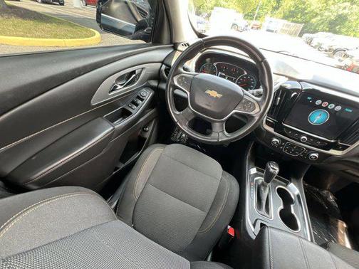 2018 Chevrolet Traverse LT Cloth