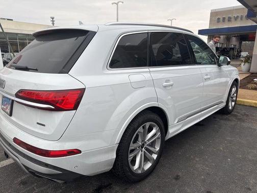 2026 Audi Q7 55 Premium Plus