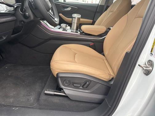 2026 Audi Q7 55 Premium Plus