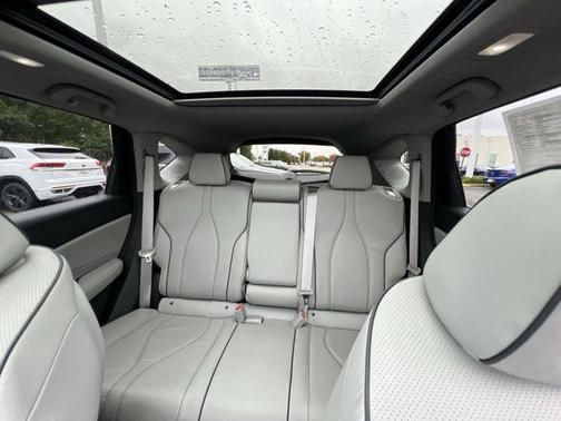 2022 Acura RDX Advance Package