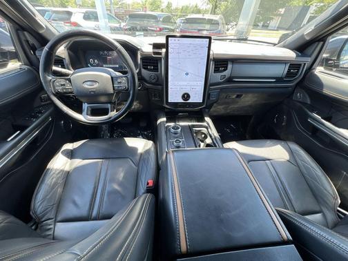 AGATE BLACK METALLIC 2023 Ford Expedition Platinum