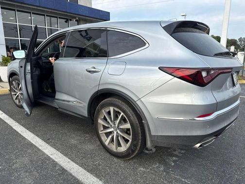 Solar Silver Metallic 2026 Acura MDX Technology Package