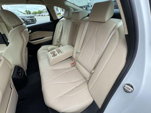 Platinum White Pearl 2021 Acura TLX FWD