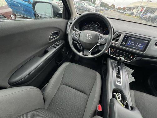 2022 Honda HR-V EX