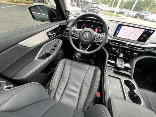 Majestic Black Pearl 2025 Acura MDX Technology Package