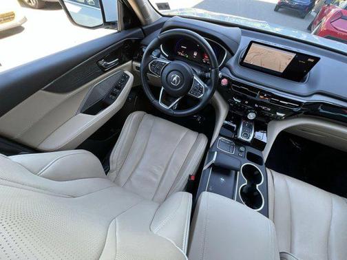 2023 Acura MDX Advance Package