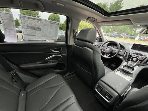 Majestic Black Pearl 2024 Acura RDX Base