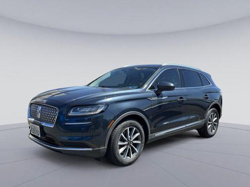 2022 Lincoln Nautilus Standard