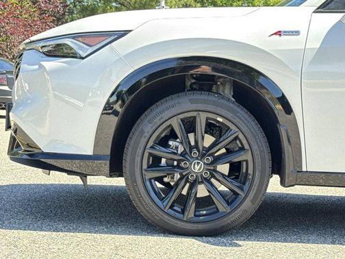 Platinum White Pearl 2025 Acura ADX A-Spec with Advance