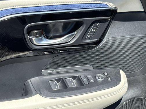 Platinum White Pearl 2025 Acura ADX A-Spec with Advance