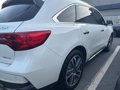 2017 Acura MDX 3.5L w/Advance & Entertainment Pkgs