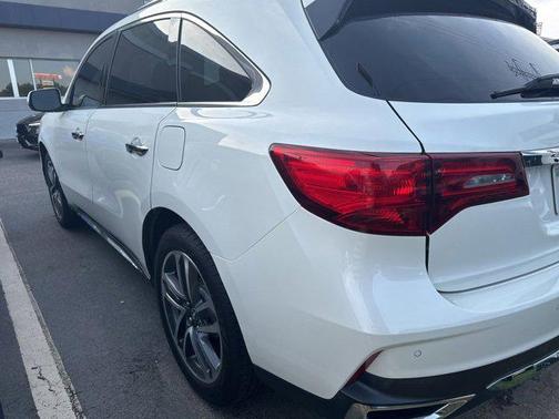 2017 Acura MDX 3.5L w/Advance & Entertainment Pkgs