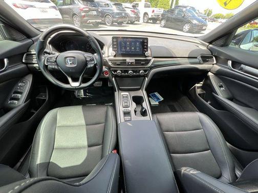 Platinum White Pearl 2022 Honda Accord Sport 2.0T
