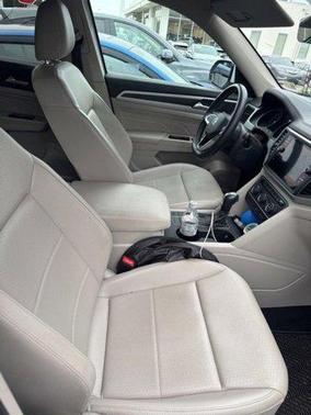 2021 Volkswagen Atlas 3.6L SE w/Technology