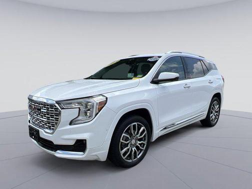 2024 GMC Terrain Denali