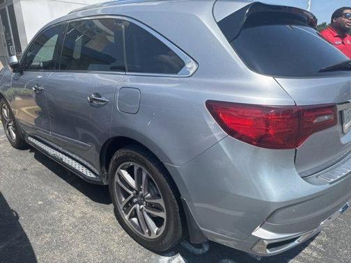 2017 Acura MDX Sport Hybrid w/Advance Package