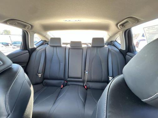 2021 Acura TLX Technology