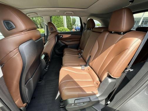 Majestic Black Pearl 2022 Acura MDX Technology Package