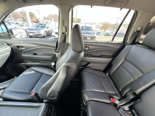 2022 Honda Pilot AWD Special Edition